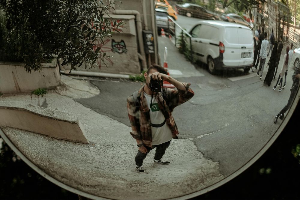 Convex Mirrors: A Blend of Functionality and Art